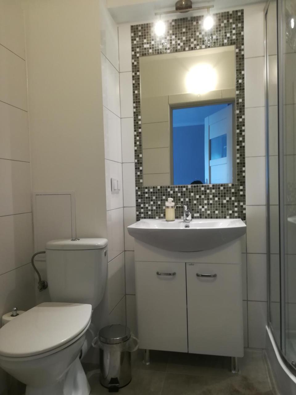צ'סטוצ'ובה Apartament Pod Jasna Gora מראה חיצוני תמונה