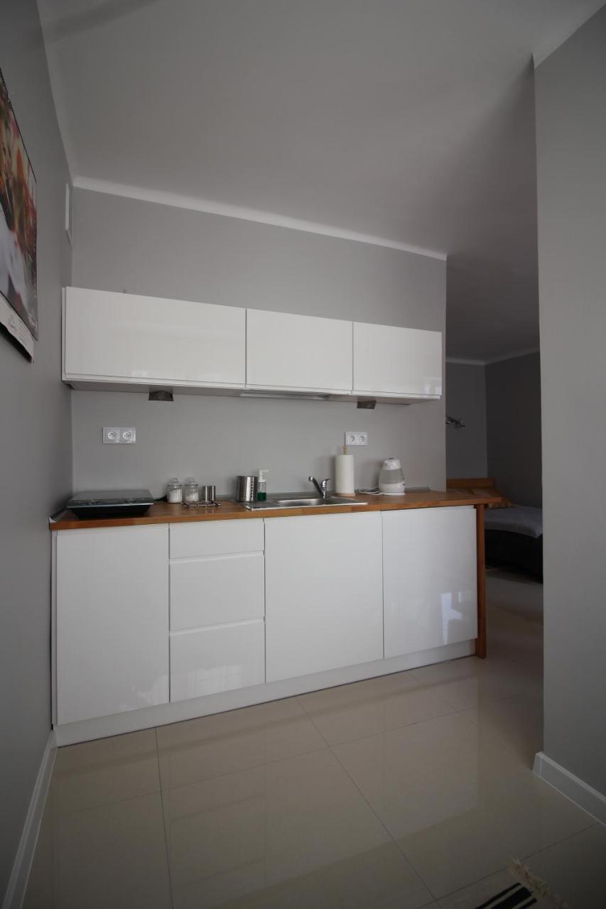 צ'סטוצ'ובה Apartament Pod Jasna Gora מראה חיצוני תמונה