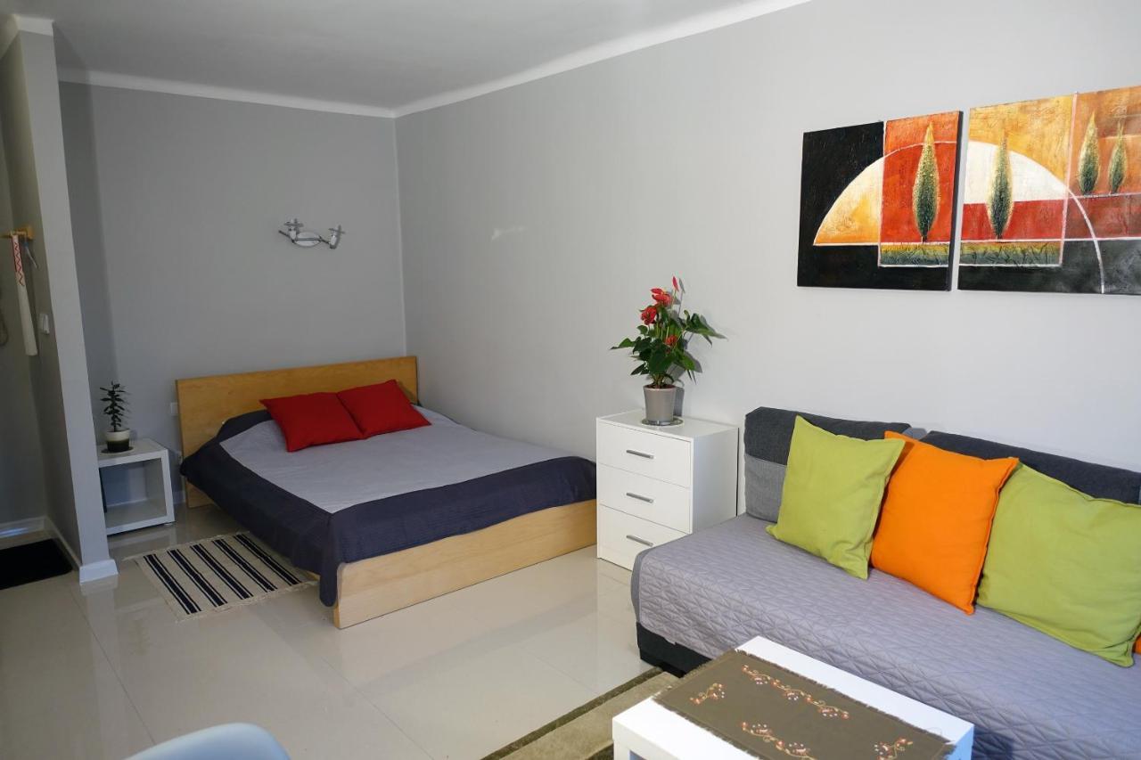 צ'סטוצ'ובה Apartament Pod Jasna Gora מראה חיצוני תמונה